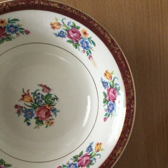 3 Vintage "Tudor Rose" Swinnertons Staffordshire England bowls & Cup sell as is - Picture 3 of 10